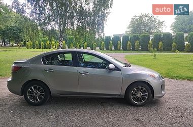 Седан Mazda 3 2013 в Хмельницком