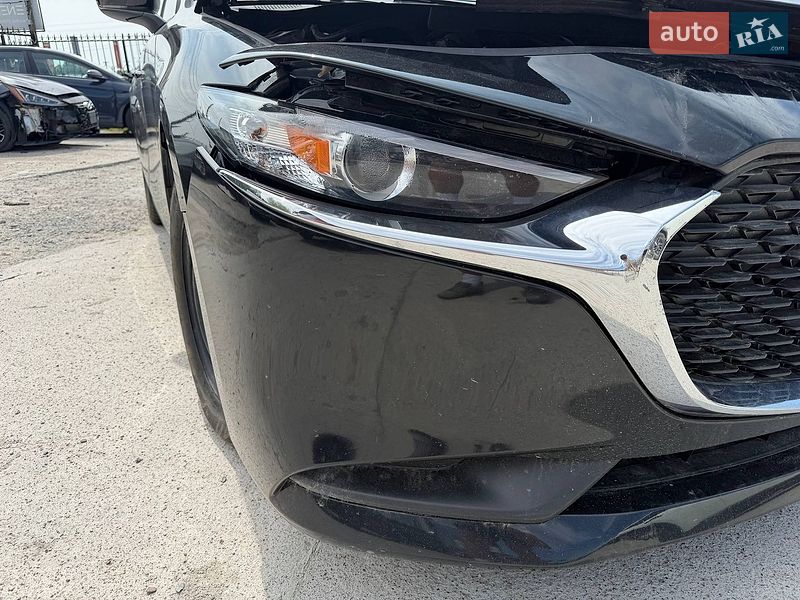 Седан Mazda 3 2024 в Киеве