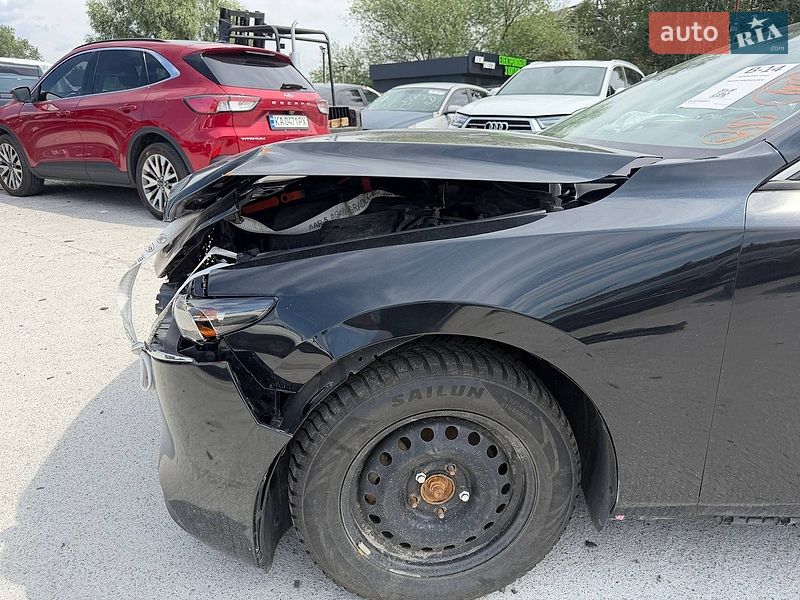 Седан Mazda 3 2024 в Киеве