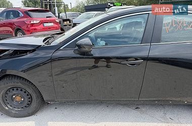 Седан Mazda 3 2024 в Киеве