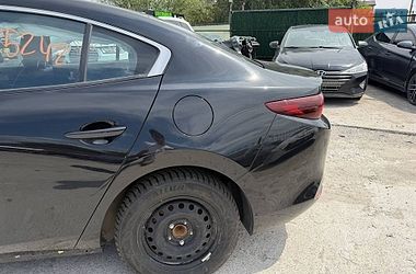 Седан Mazda 3 2024 в Киеве