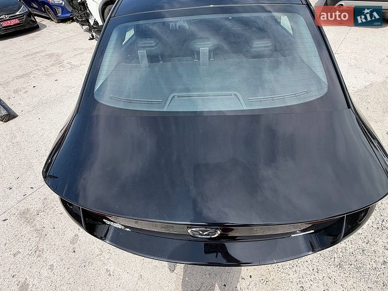 Седан Mazda 3 2024 в Киеве