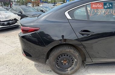Седан Mazda 3 2024 в Киеве