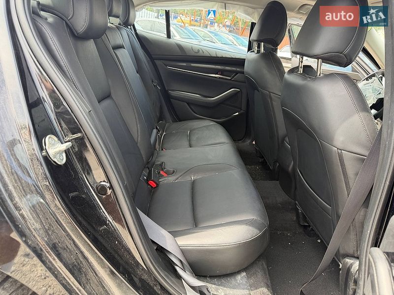 Седан Mazda 3 2024 в Киеве