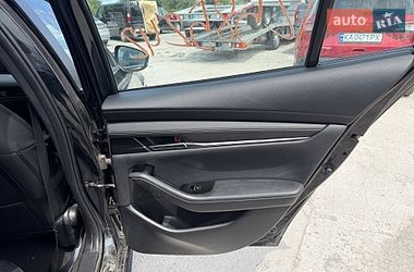 Седан Mazda 3 2024 в Киеве
