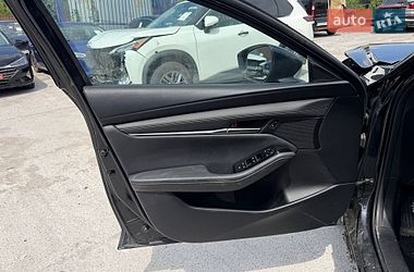 Седан Mazda 3 2024 в Киеве