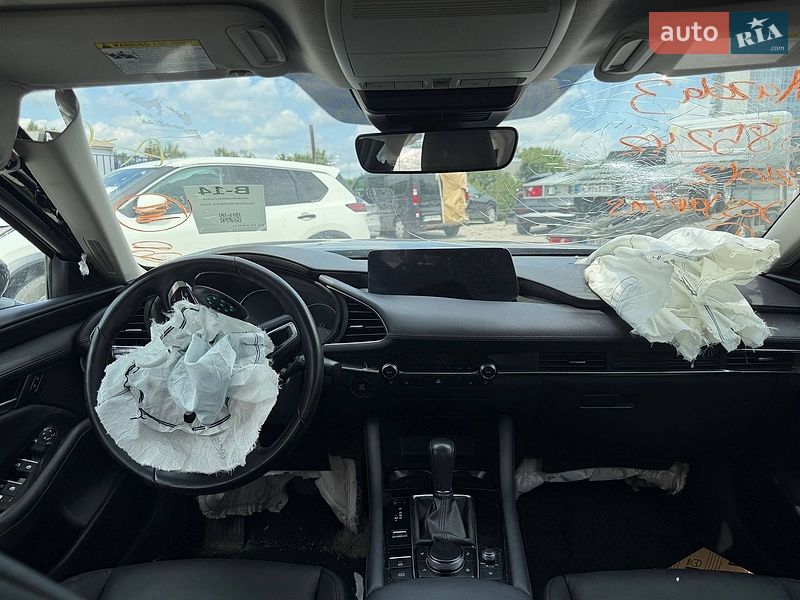 Седан Mazda 3 2024 в Киеве