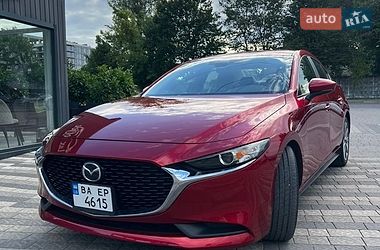 Седан Mazda 3 2019 в Львові