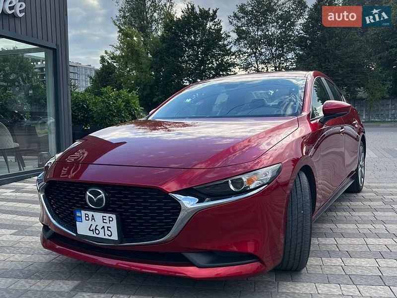 Седан Mazda 3 2019 в Львові