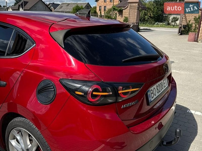 Хетчбек Mazda 3 2014 в Кременці