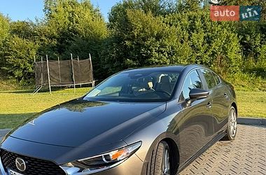 Седан Mazda 3 2023 в Тернополе