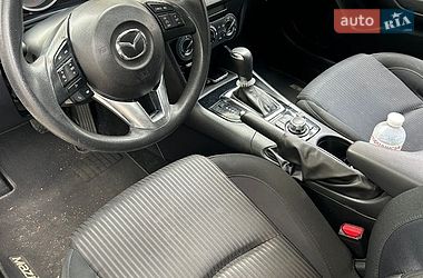 Седан Mazda 3 2016 в Полтаві