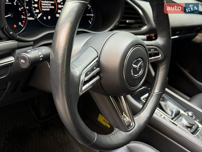 Седан Mazda 3 2020 в Киеве фото 12 Седан Mazda 3 2020 в Киеве