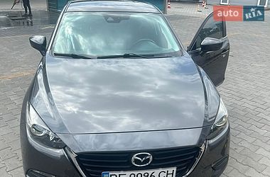 Хэтчбек Mazda 3 2016 в Николаеве