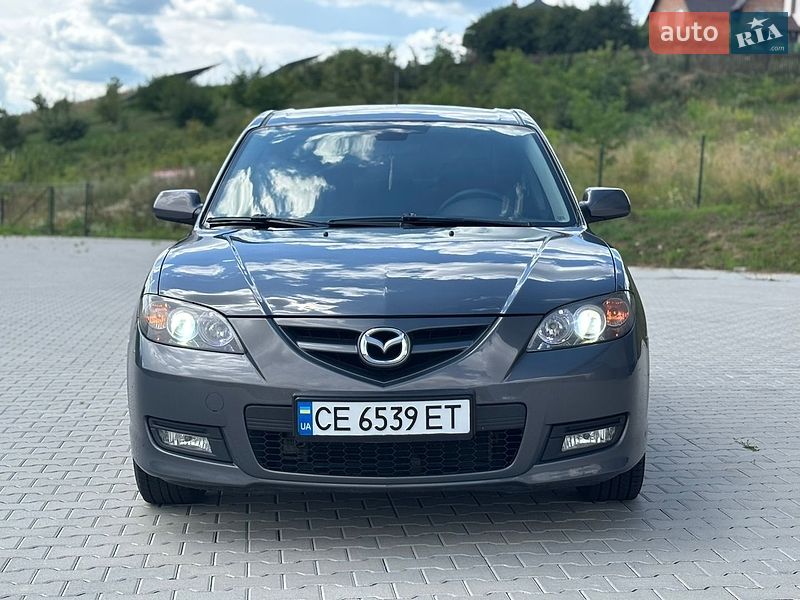 Седан Mazda 3 2008 в Черновцах