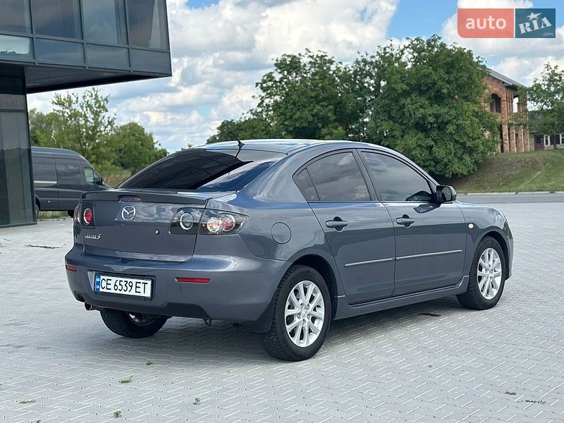 Седан Mazda 3 2008 в Черновцах
