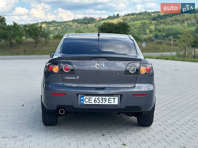 Седан Mazda 3 2008 в Черновцах