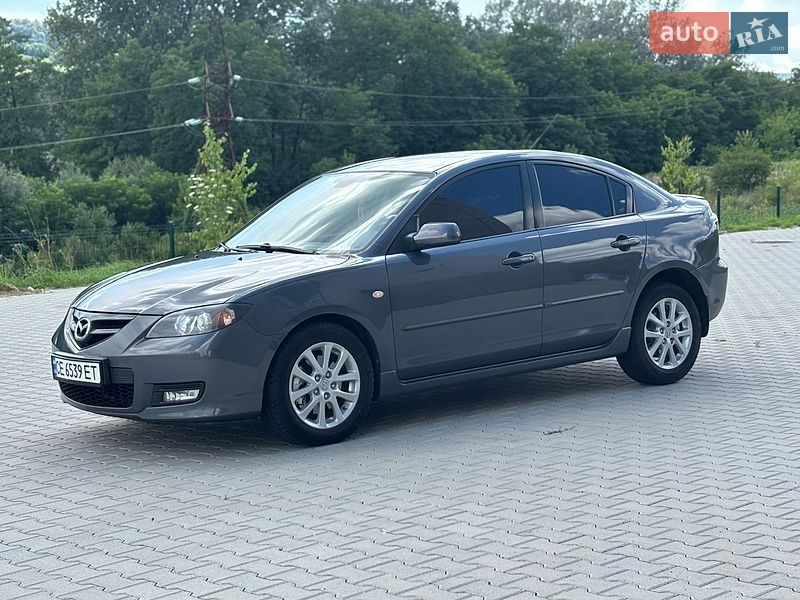 Седан Mazda 3 2008 в Черновцах