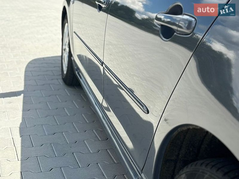 Седан Mazda 3 2008 в Черновцах