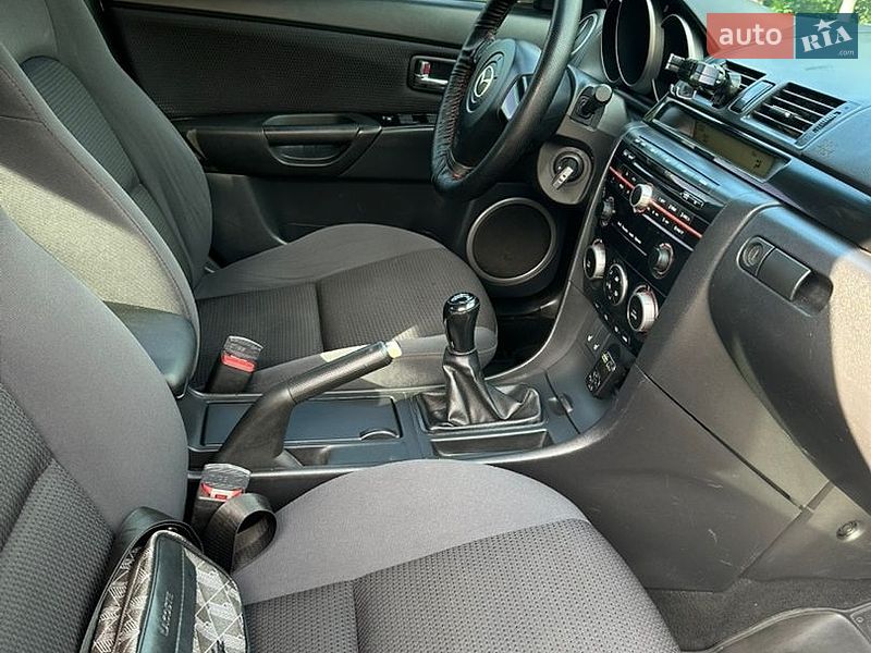 Седан Mazda 3 2008 в Смеле