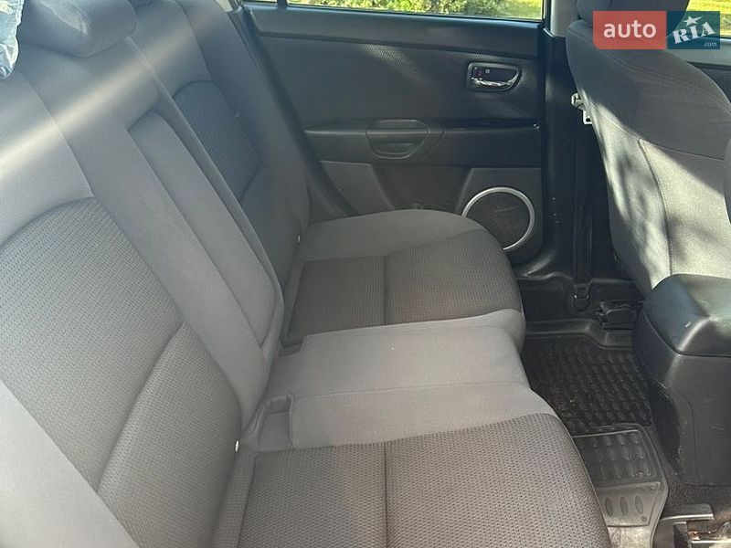 Седан Mazda 3 2008 в Смеле