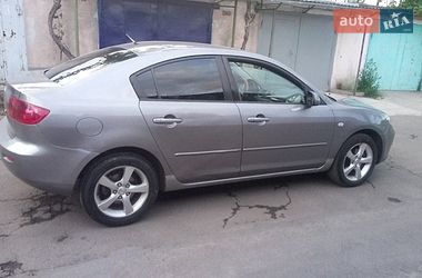 Седан Mazda 3 2004 в Черноморске
