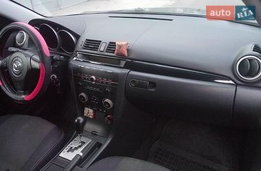 Седан Mazda 3 2004 в Черноморске