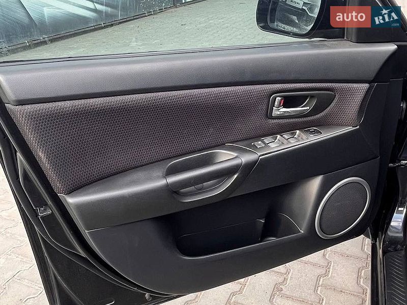 Седан Mazda 3 2007 в Одесі