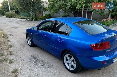 Седан Mazda 3 2005 в Кропивницком