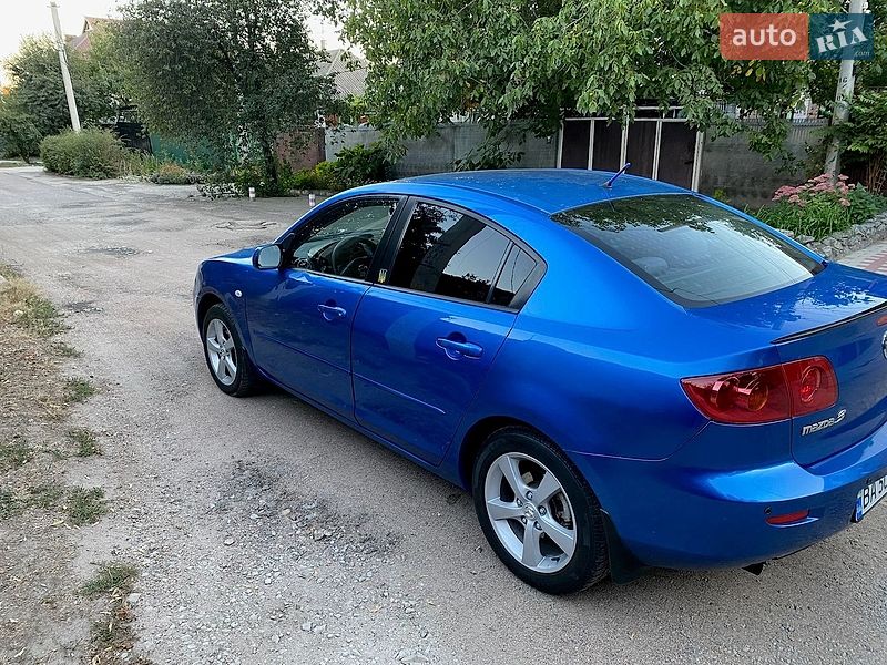 Седан Mazda 3 2005 в Кропивницком