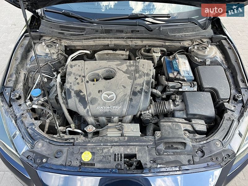 Седан Mazda 3 2017 в Конотопі