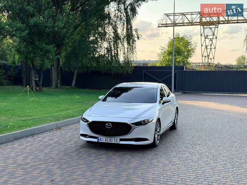 Седан Mazda 3 2020 в Києві