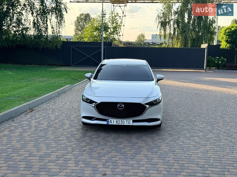 Седан Mazda 3 2020 в Києві