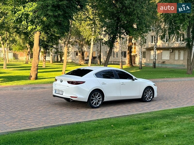 Седан Mazda 3 2020 в Києві