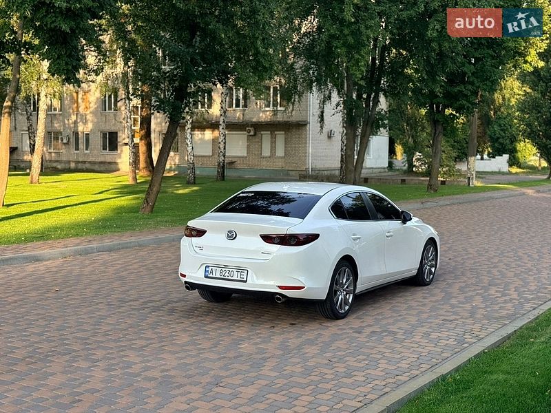 Седан Mazda 3 2020 в Києві