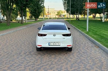 Седан Mazda 3 2020 в Києві