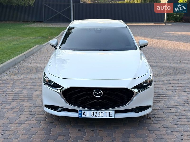 Седан Mazda 3 2020 в Киеве