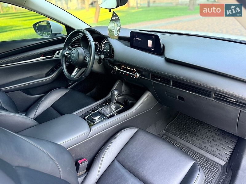 Седан Mazda 3 2020 в Києві