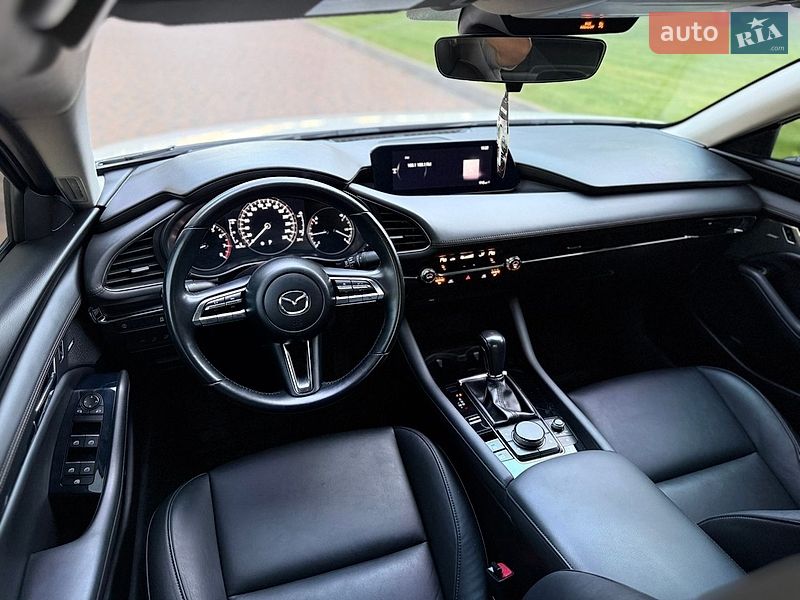 Седан Mazda 3 2020 в Києві