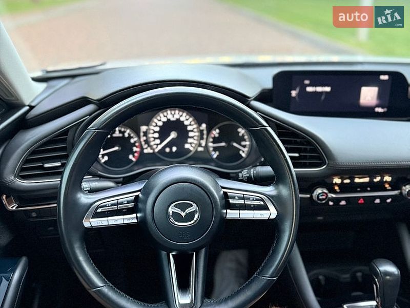 Седан Mazda 3 2020 в Києві
