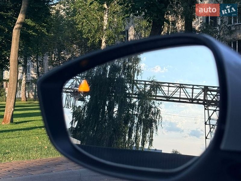 Седан Mazda 3 2020 в Києві
