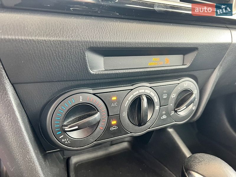 Седан Mazda 3 2014 в Николаеве