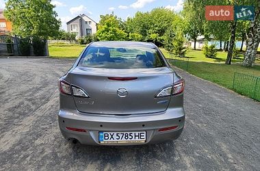 Седан Mazda 3 2013 в Хмельницком