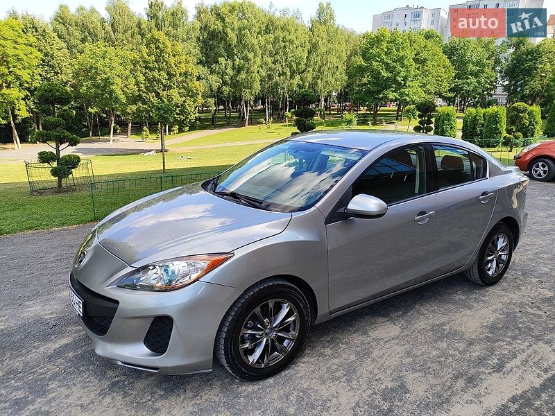 Седан Mazda 3 2013 в Хмельницком