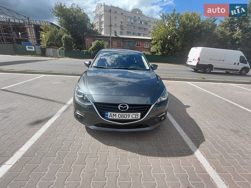 Седан Mazda 3 2014 в Києві
