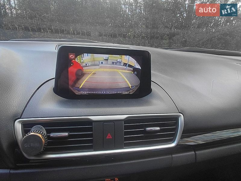 Седан Mazda 3 2014 в Києві