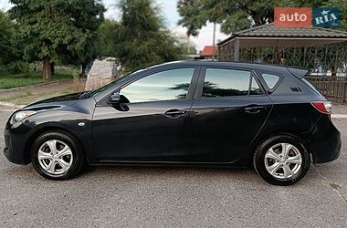 Хэтчбек Mazda 3 2012 в Днепре