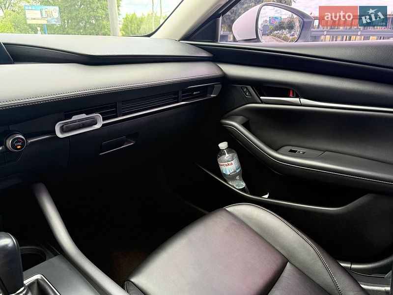 Седан Mazda 3 2020 в Киеве