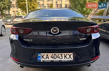 Седан Mazda 3 2019 в Черкасах