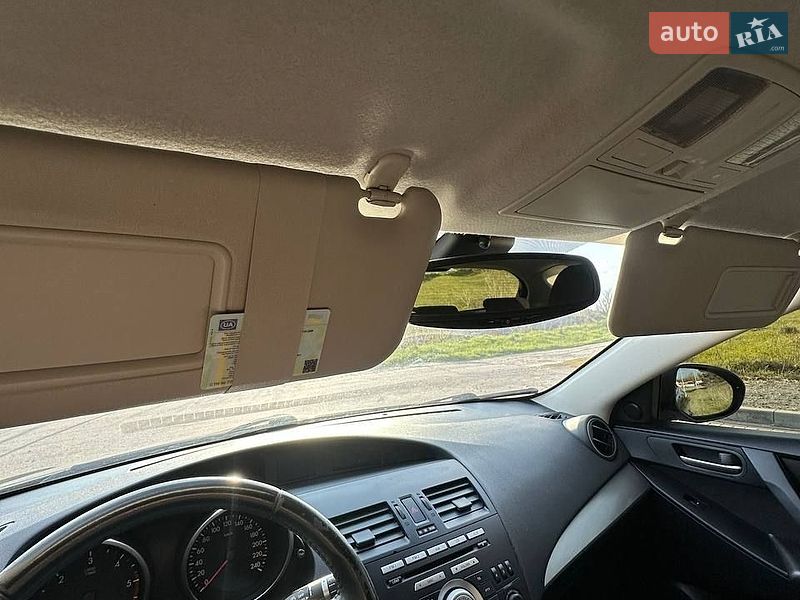 Хэтчбек Mazda 3 2009 в Кременце